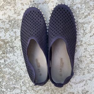 Ilse Jacobsen, Women's Slip-On Shoes in Navy